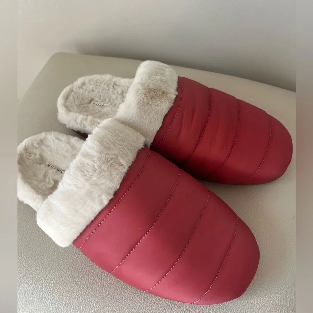 Vionic Josephine Faux Fur Quilted Dusty Cedar Red Puffer Slippers Size 10 - Picture 2 of 11